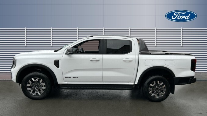 Ford Ranger Petrol Pick Up D/Cab Wildtrak 2.3 EcoBoost PHEV 281 Auto - Image 4